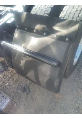 INTERNATIONAL LT FENDER, QUARTER/HALF REAR