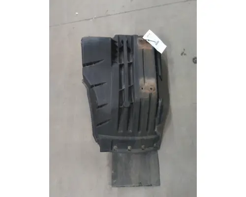 INTERNATIONAL LT FENDER, QUARTERHALF REAR