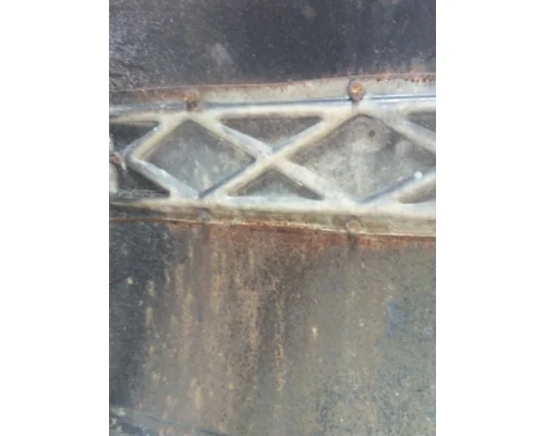 INTERNATIONAL LT FENDER, QUARTERHALF REAR