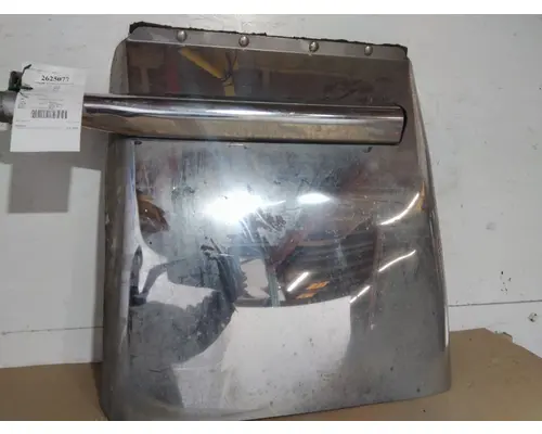 INTERNATIONAL LT FENDER, SPLASH SHIELDGUARD