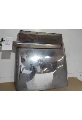 INTERNATIONAL LT FENDER, SPLASH SHIELD/GUARD