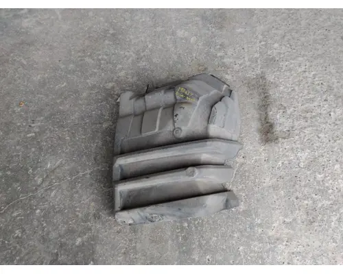INTERNATIONAL LT FENDER, SPLASH SHIELDGUARD