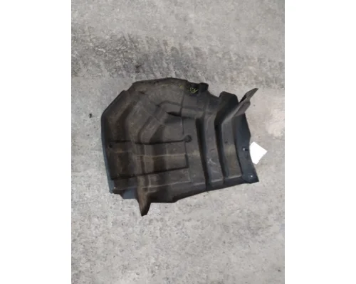 INTERNATIONAL LT FENDER, SPLASH SHIELDGUARD