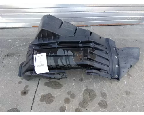 INTERNATIONAL LT FENDER, SPLASH SHIELDGUARD