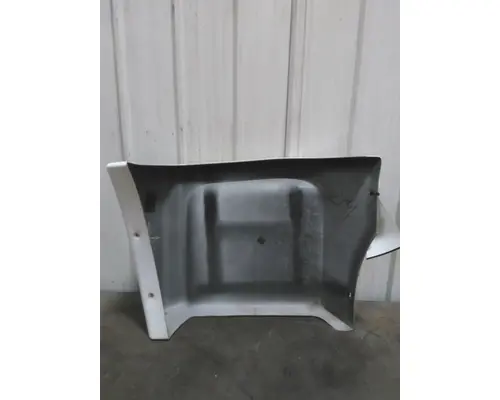 INTERNATIONAL LT FENDER EXTENSION