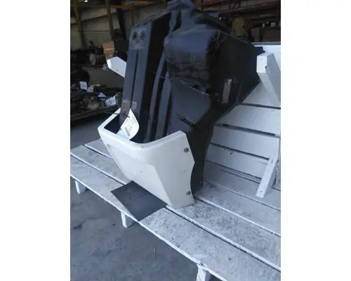 INTERNATIONAL LT FENDER EXTENSION