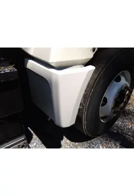 INTERNATIONAL LT FENDER EXTENSION