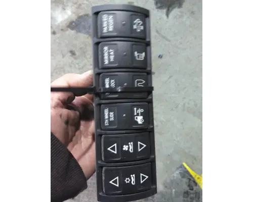 INTERNATIONAL LT FIFTH WHEEL SLIDE SWITCH