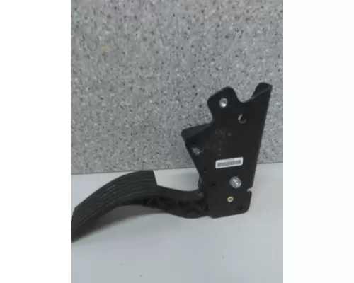 INTERNATIONAL LT FOOT PEDAL