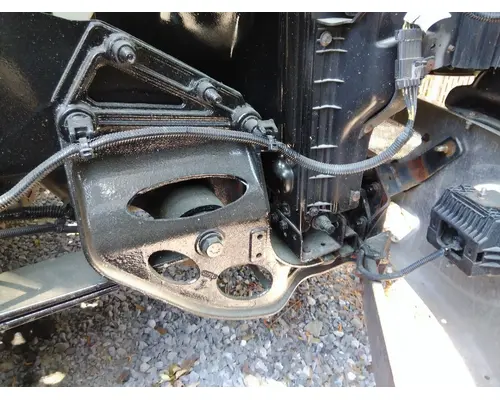 INTERNATIONAL LT FRAME HORN