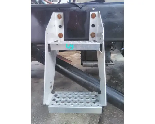 INTERNATIONAL LT FRAME STEP