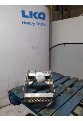 INTERNATIONAL LT FRAME STEP