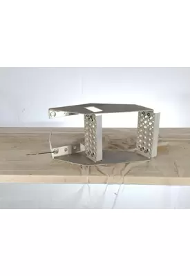 INTERNATIONAL LT FRAME STEP