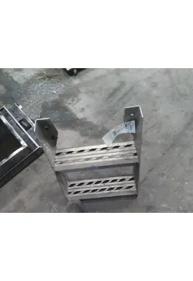 INTERNATIONAL LT FRAME STEP