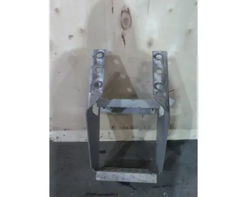 INTERNATIONAL LT FRAME STEP