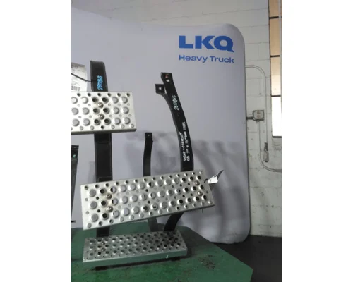 INTERNATIONAL LT FUEL TANK STRAP