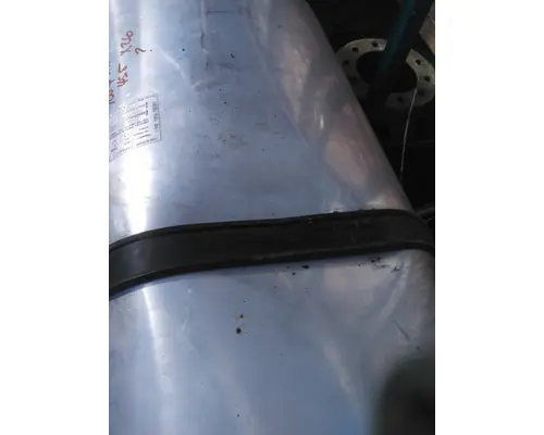 INTERNATIONAL LT FUEL TANK