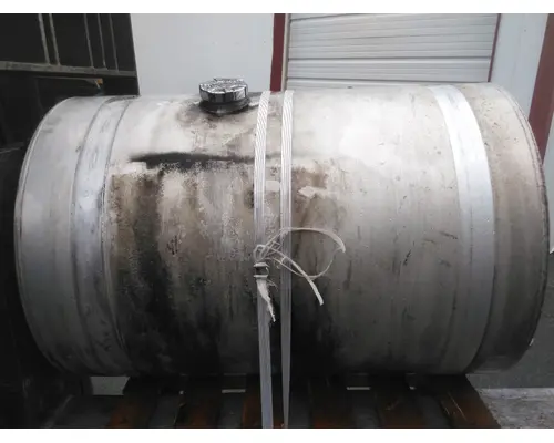 INTERNATIONAL LT FUEL TANK