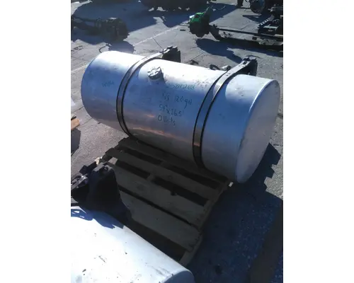 INTERNATIONAL LT FUEL TANK