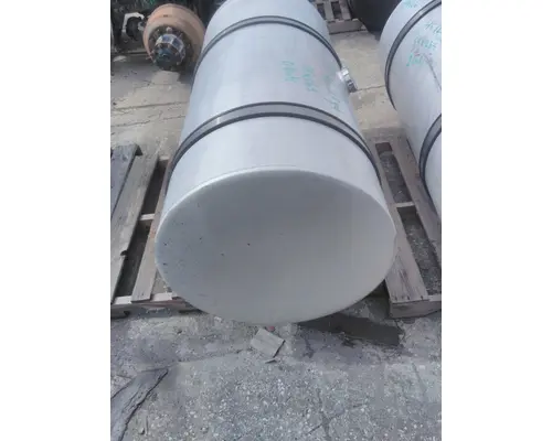 INTERNATIONAL LT FUEL TANK