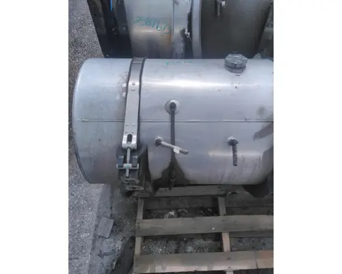 INTERNATIONAL LT FUEL TANK