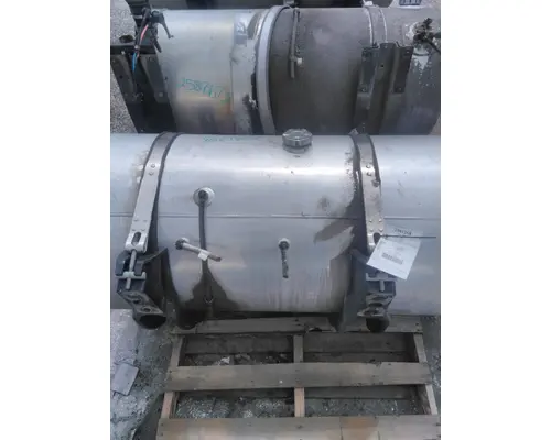INTERNATIONAL LT FUEL TANK