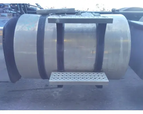 INTERNATIONAL LT FUEL TANK