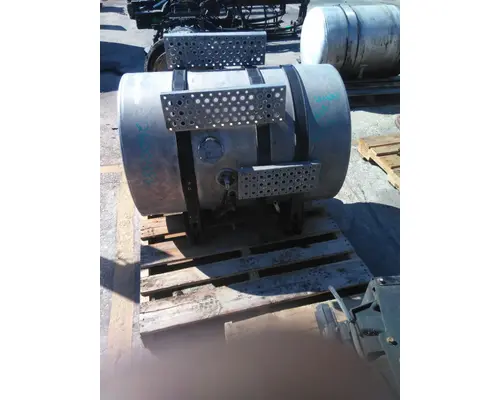 INTERNATIONAL LT FUEL TANK
