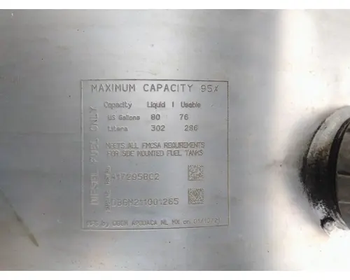 INTERNATIONAL LT FUEL TANK