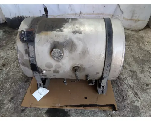 INTERNATIONAL LT FUEL TANK