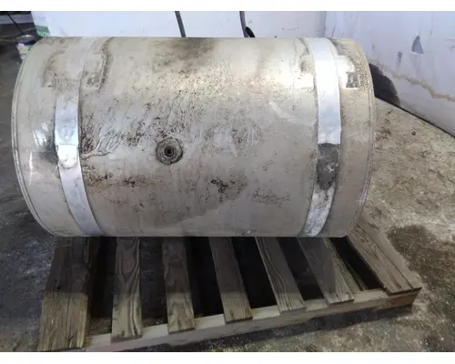 INTERNATIONAL LT FUEL TANK