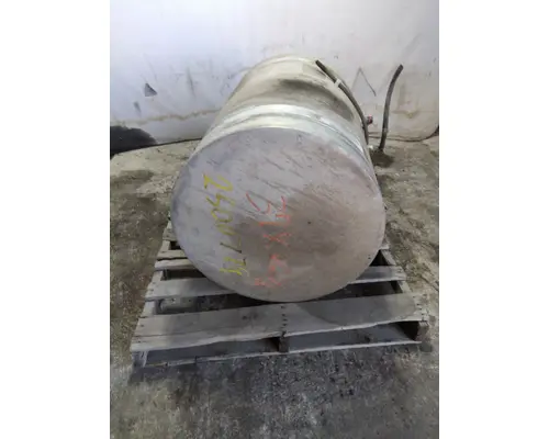 INTERNATIONAL LT FUEL TANK