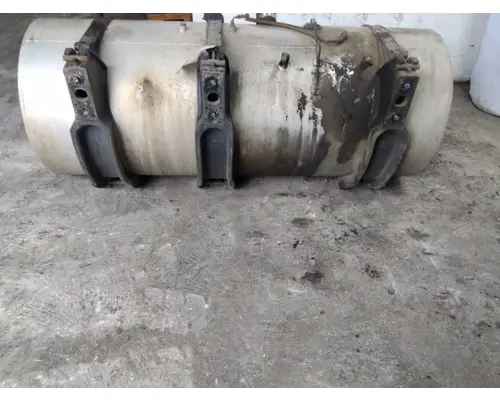 INTERNATIONAL LT FUEL TANK