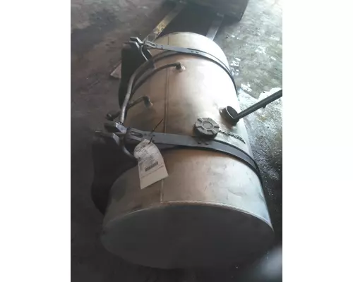 INTERNATIONAL LT FUEL TANK