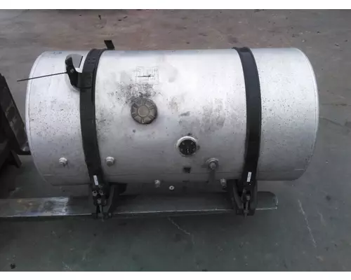 INTERNATIONAL LT FUEL TANK