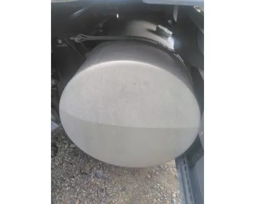 INTERNATIONAL LT FUEL TANK