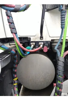 INTERNATIONAL LT FUEL TANK