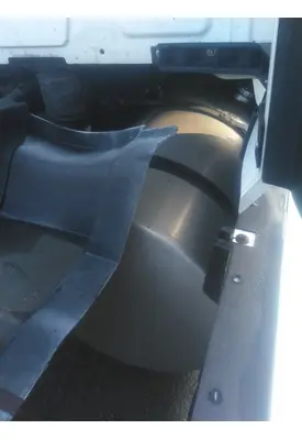 INTERNATIONAL LT FUEL TANK