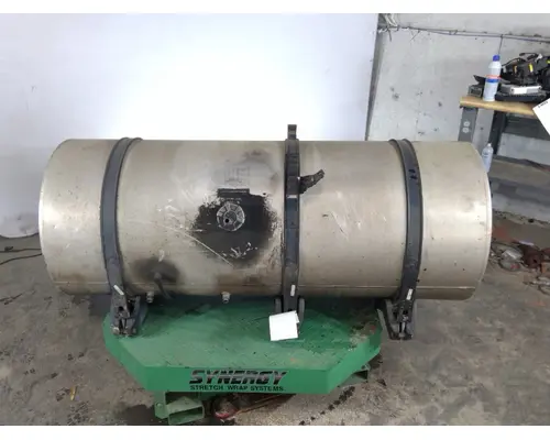 INTERNATIONAL LT FUEL TANK