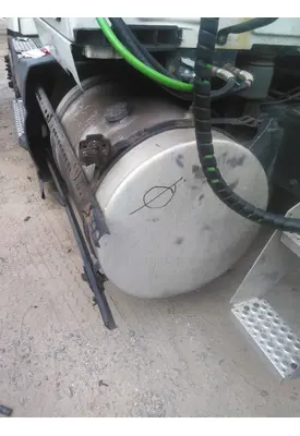 INTERNATIONAL LT FUEL TANK