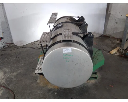 INTERNATIONAL LT FUEL TANK