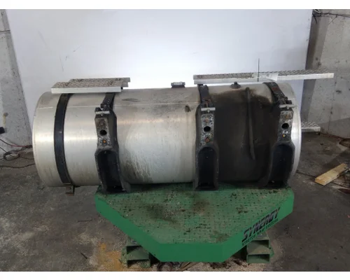 INTERNATIONAL LT FUEL TANK