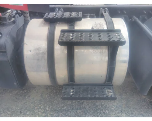 INTERNATIONAL LT FUEL TANK