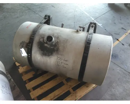 INTERNATIONAL LT FUEL TANK