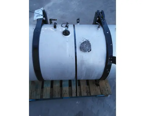 INTERNATIONAL LT FUEL TANK
