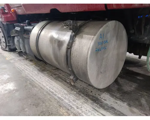 INTERNATIONAL LT FUEL TANK
