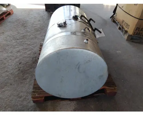 INTERNATIONAL LT FUEL TANK