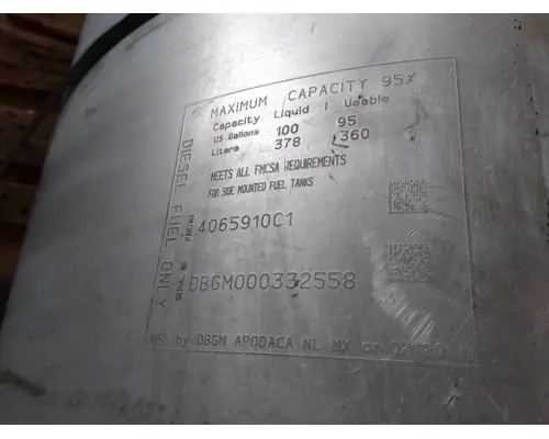 INTERNATIONAL LT FUEL TANK