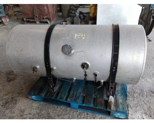 INTERNATIONAL LT FUEL TANK