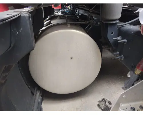 INTERNATIONAL LT FUEL TANK